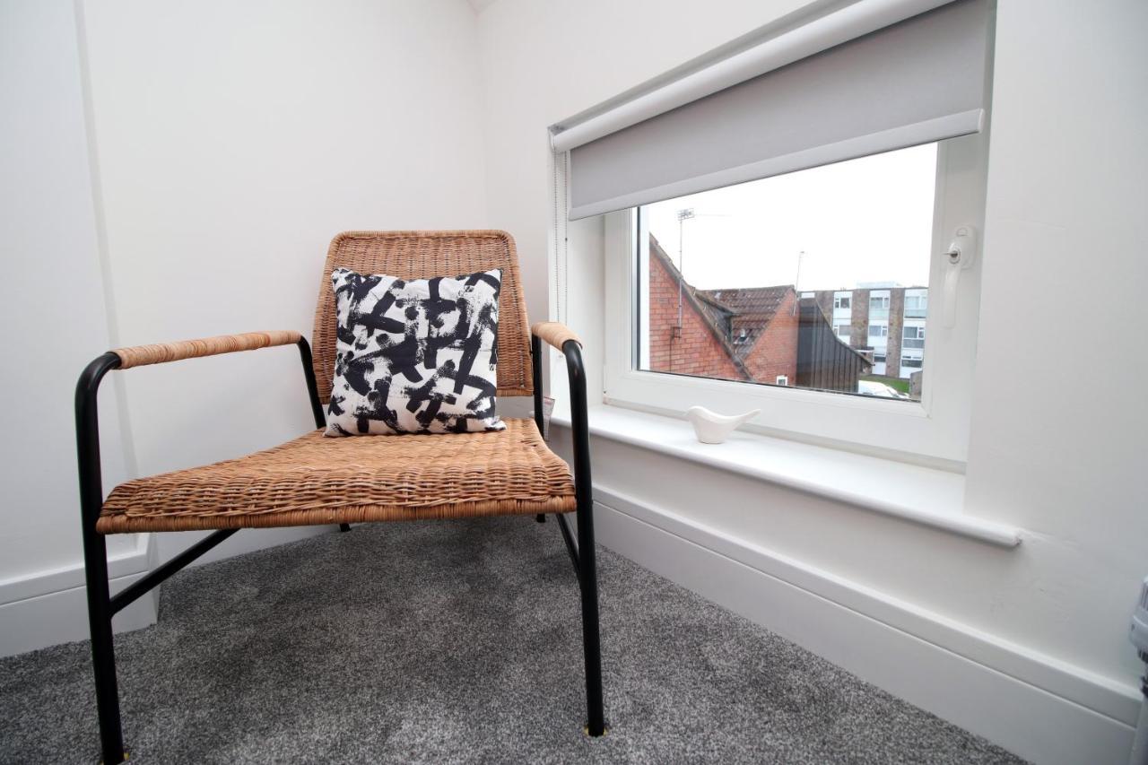 No 49 City Apartments, Perfect For Business And Leisure Stays, 10 Min Drive Into City Centre, Easy Access To Local Transport, 1Br And 2Br Available, Free Parking Cardiff Luaran gambar