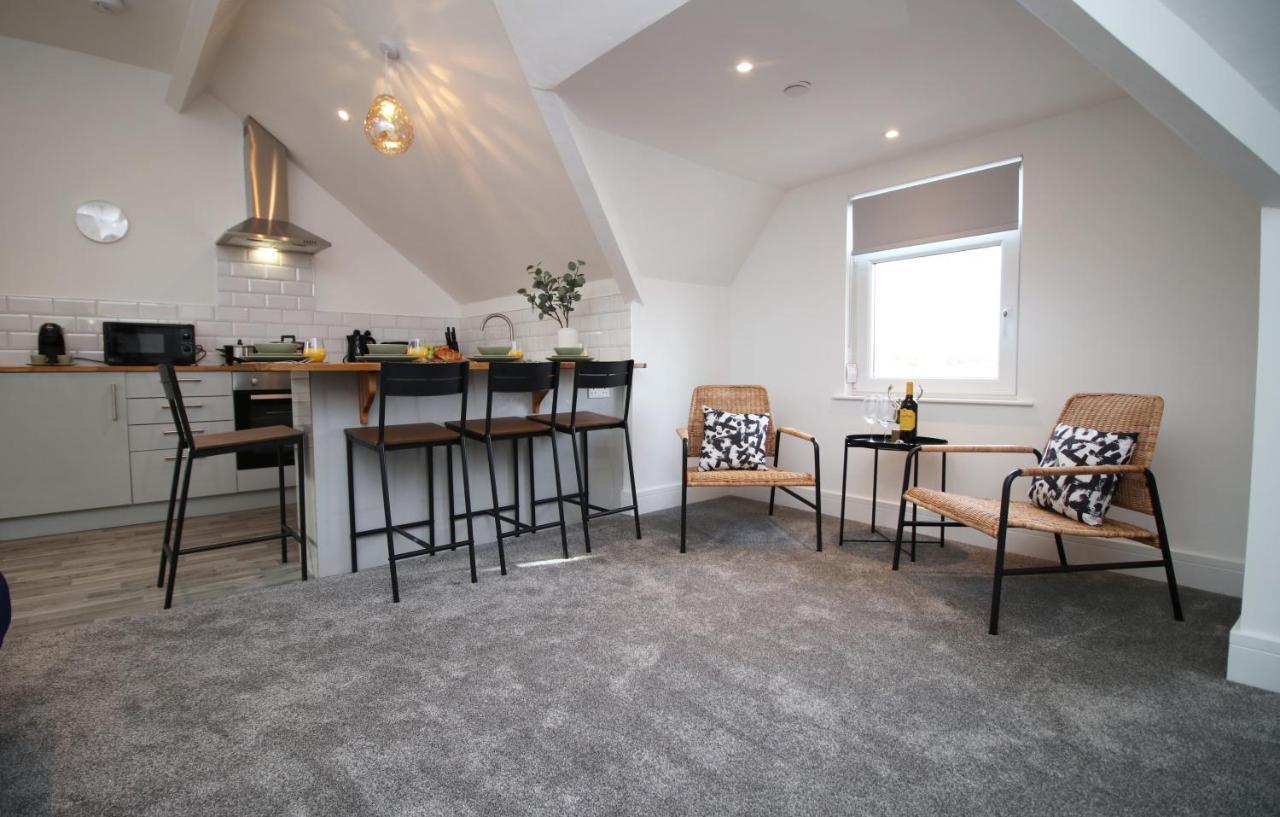 No 49 City Apartments, Perfect For Business And Leisure Stays, 10 Min Drive Into City Centre, Easy Access To Local Transport, 1Br And 2Br Available, Free Parking Cardiff Luaran gambar