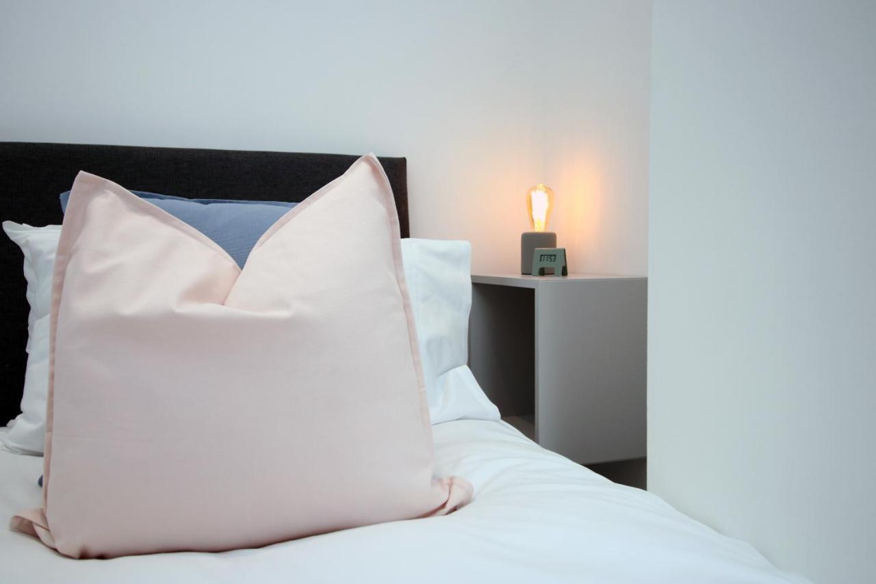 No 49 City Apartments, Perfect For Business And Leisure Stays, 10 Min Drive Into City Centre, Easy Access To Local Transport, 1Br And 2Br Available, Free Parking Cardiff Luaran gambar